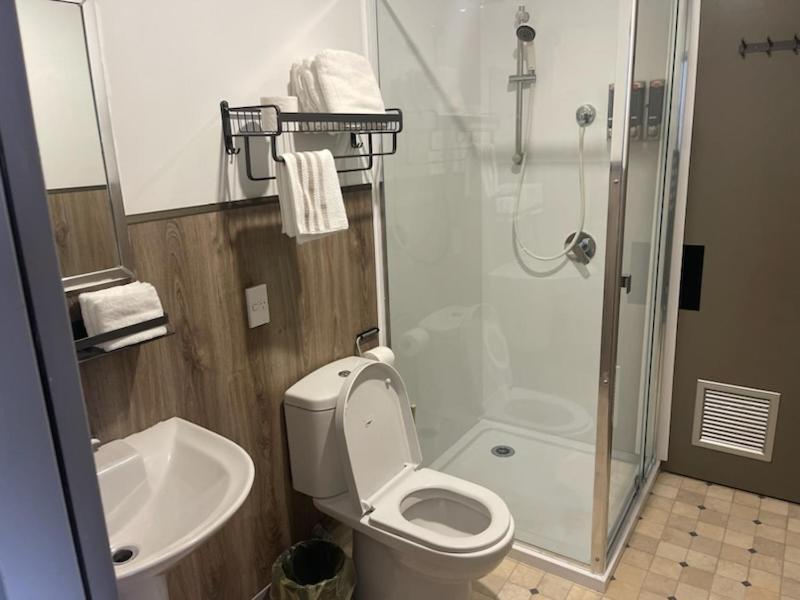 Conway Motel Manukau Окленд Экстерьер фото